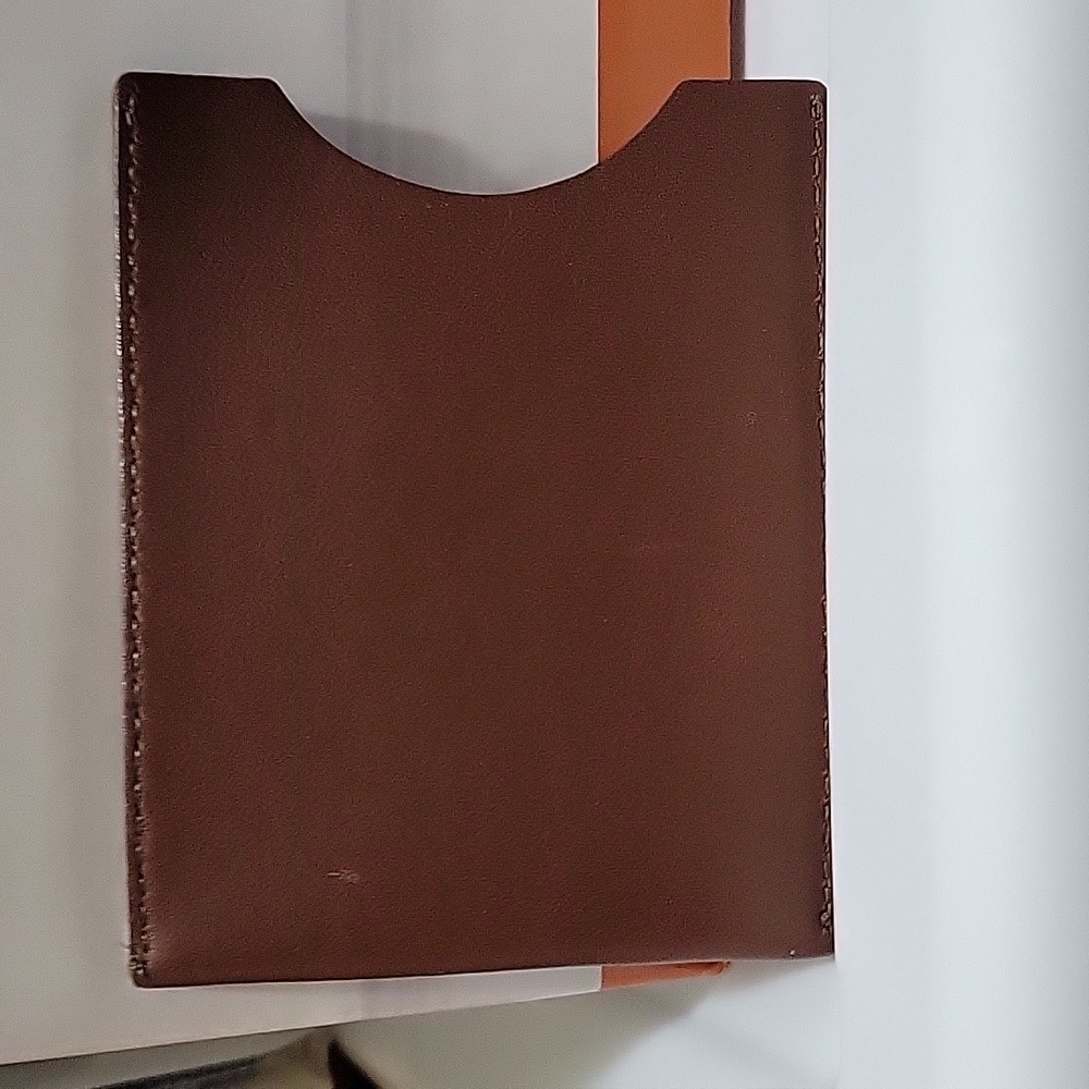 Brighton Man's brown leather embossed M1037  money clip/ card holder.